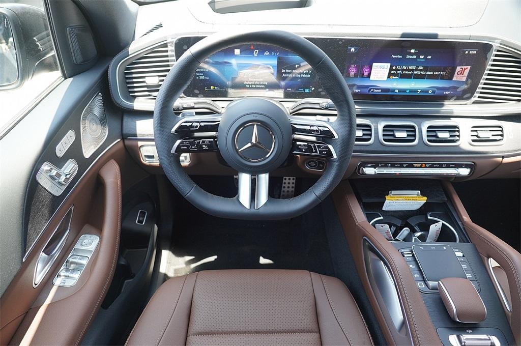 new 2025 Mercedes-Benz GLS 450 car, priced at $88,138