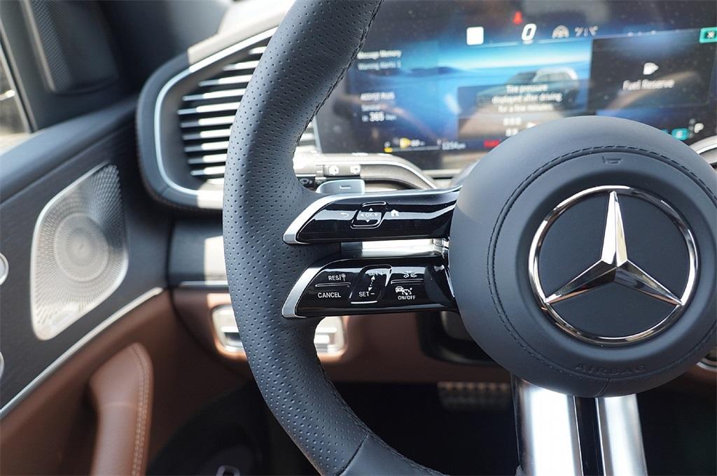 new 2025 Mercedes-Benz GLS 450 car, priced at $88,138