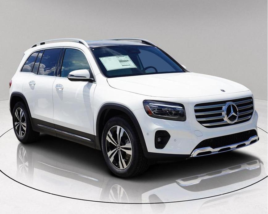 new 2025 Mercedes-Benz GLB 250 car, priced at $44,073