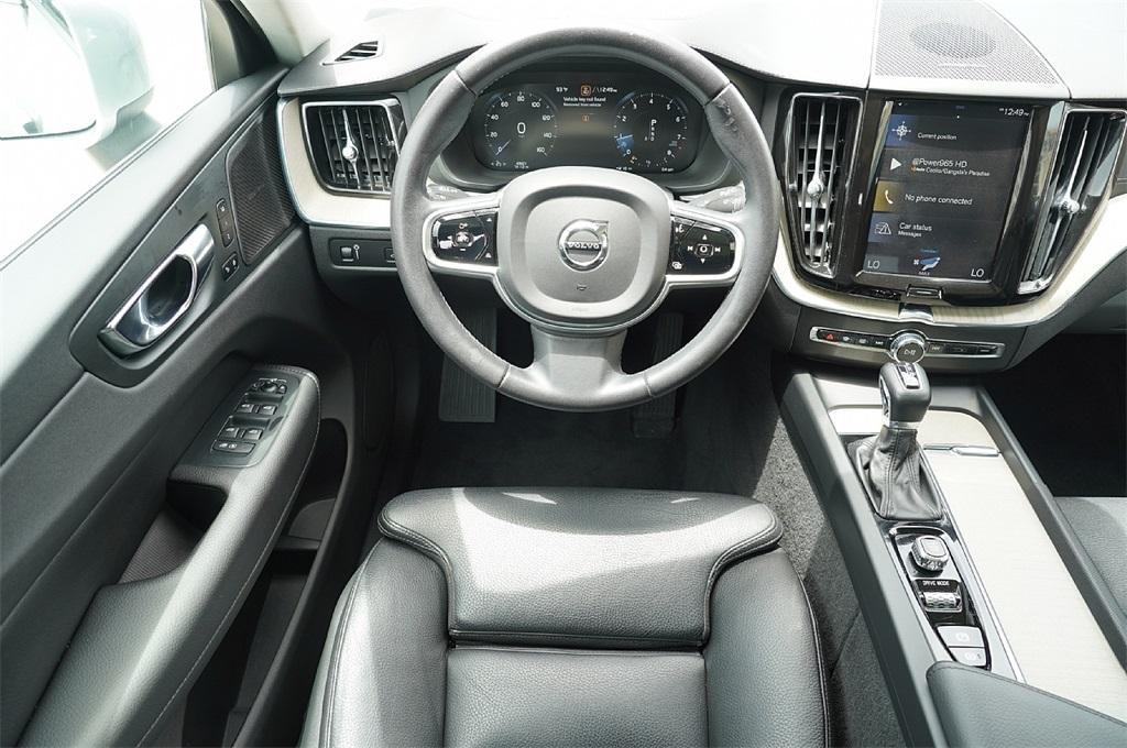 used 2020 Volvo XC60 car, priced at $27,219