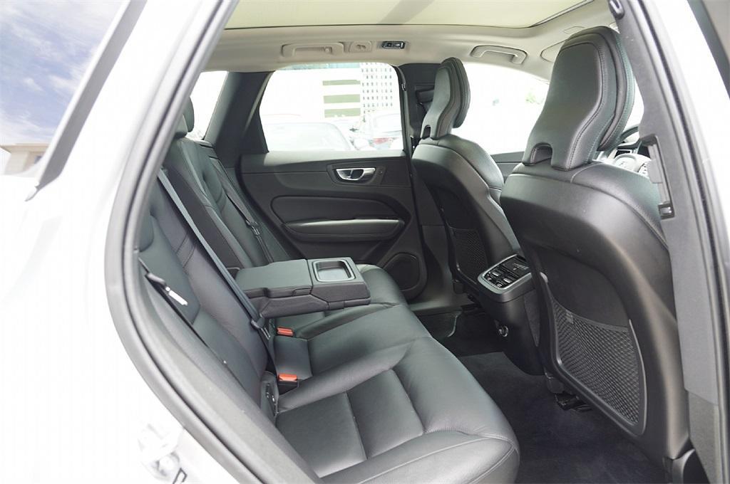 used 2020 Volvo XC60 car, priced at $27,219
