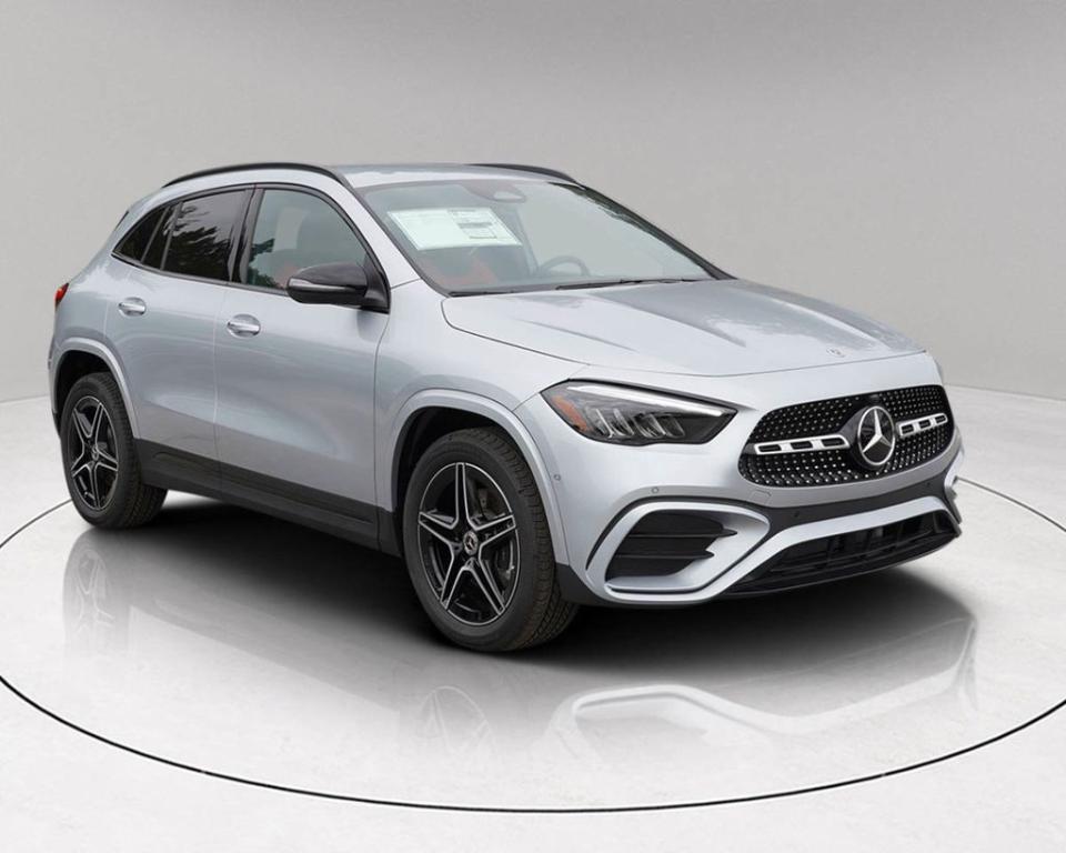 new 2025 Mercedes-Benz GLA 250 car, priced at $50,875