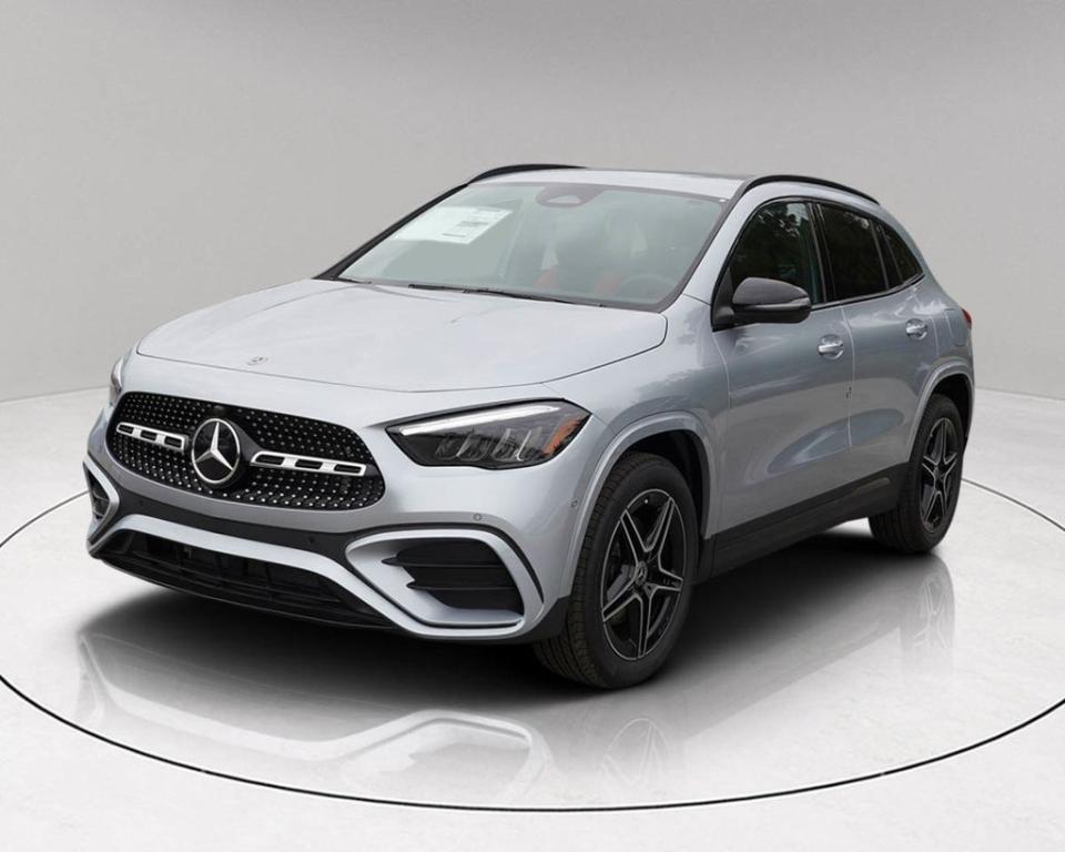 new 2025 Mercedes-Benz GLA 250 car, priced at $50,875