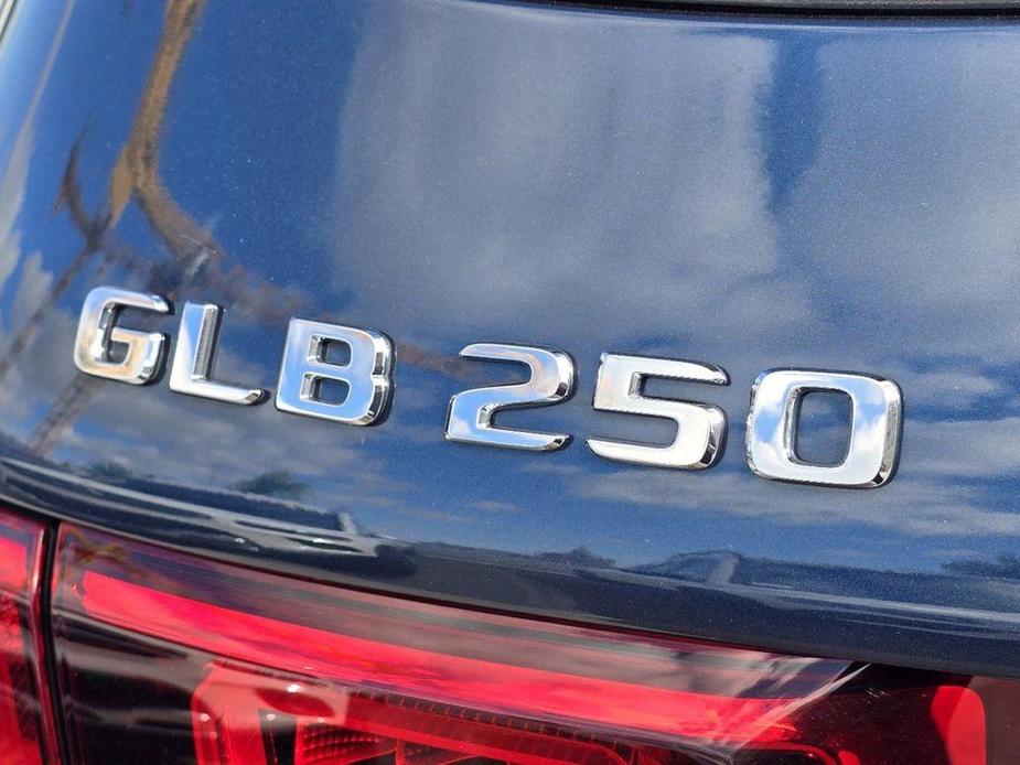 used 2023 Mercedes-Benz GLB 250 car, priced at $49,980