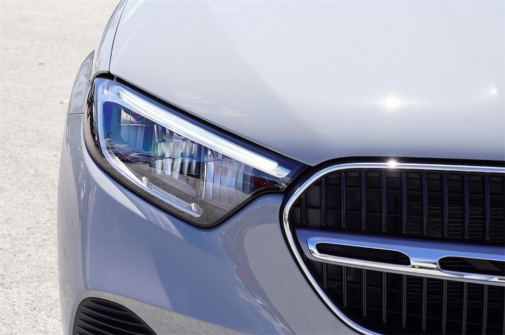 new 2026 Mercedes-Benz GLC 300 car, priced at $52,120