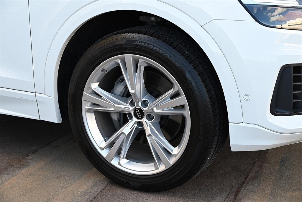 used 2022 Audi Q8 car, priced at $43,990
