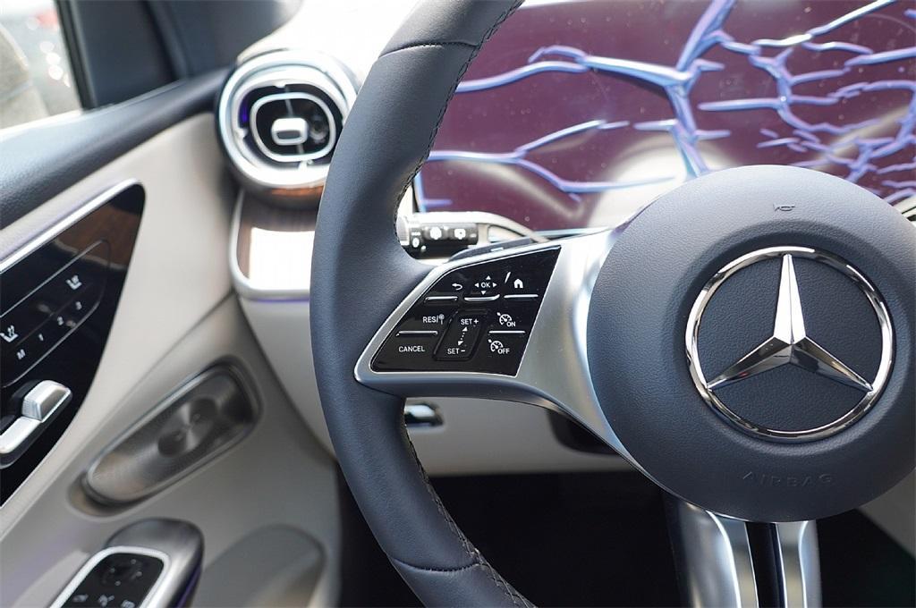 new 2025 Mercedes-Benz GLC 300 car, priced at $52,639