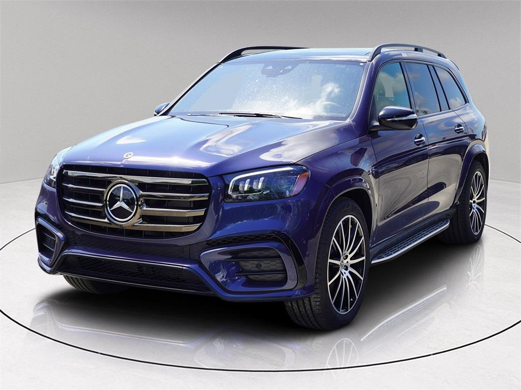 new 2025 Mercedes-Benz GLS 580 car, priced at $113,316