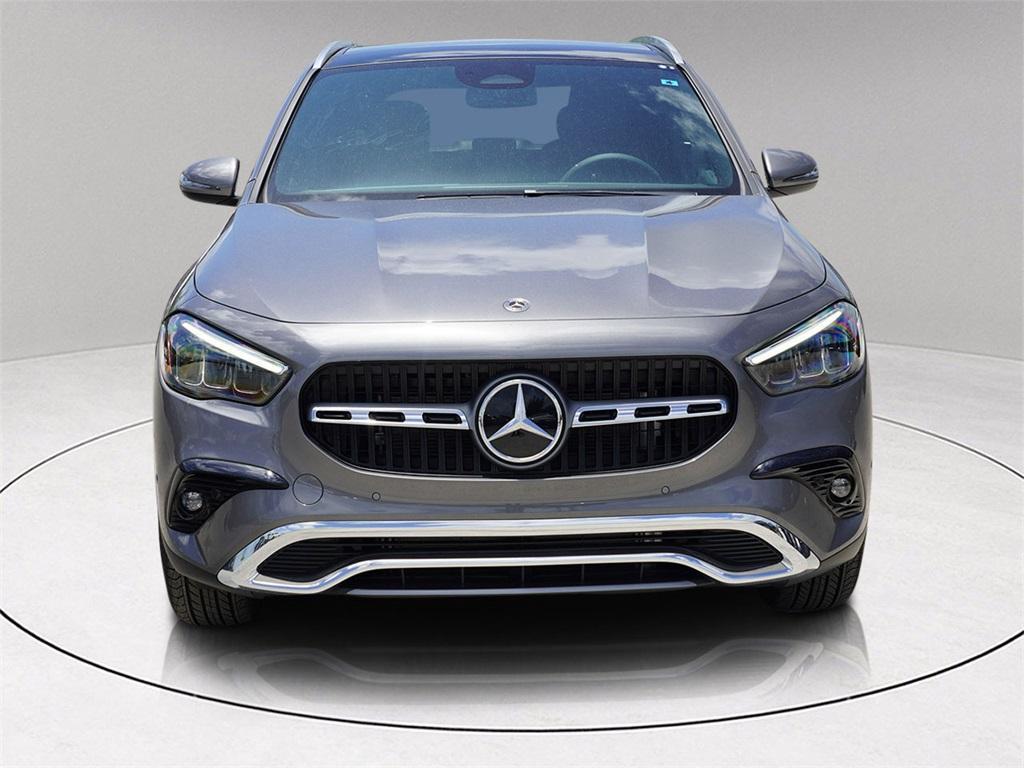 new 2025 Mercedes-Benz GLA 250 car, priced at $42,612