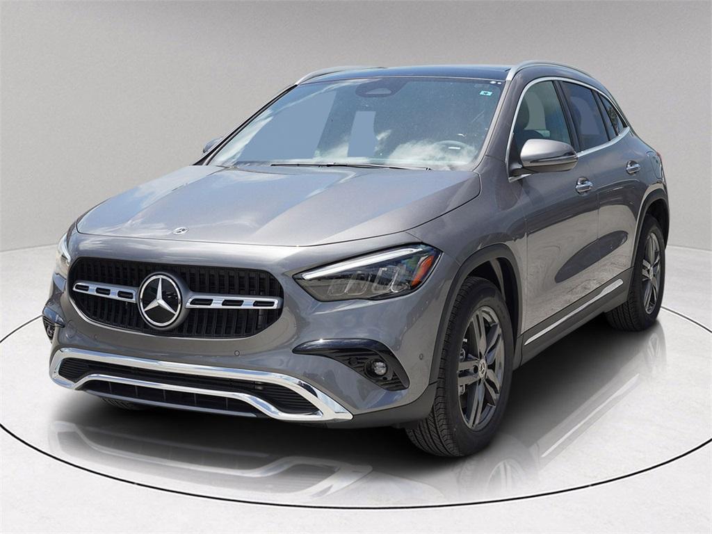 new 2025 Mercedes-Benz GLA 250 car, priced at $42,612