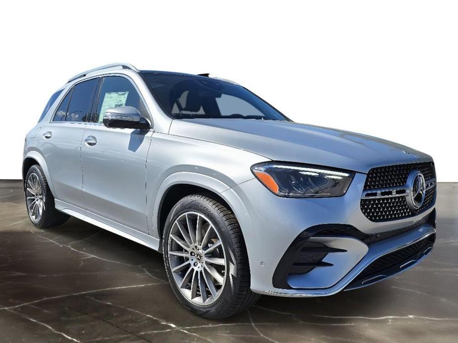 new 2024 Mercedes-Benz GLE 450 car, priced at $77,391