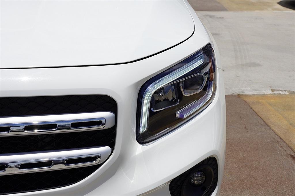 used 2022 Mercedes-Benz GLB 250 car, priced at $32,994