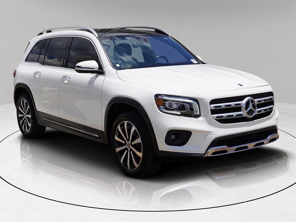 used 2022 Mercedes-Benz GLB 250 car, priced at $32,994