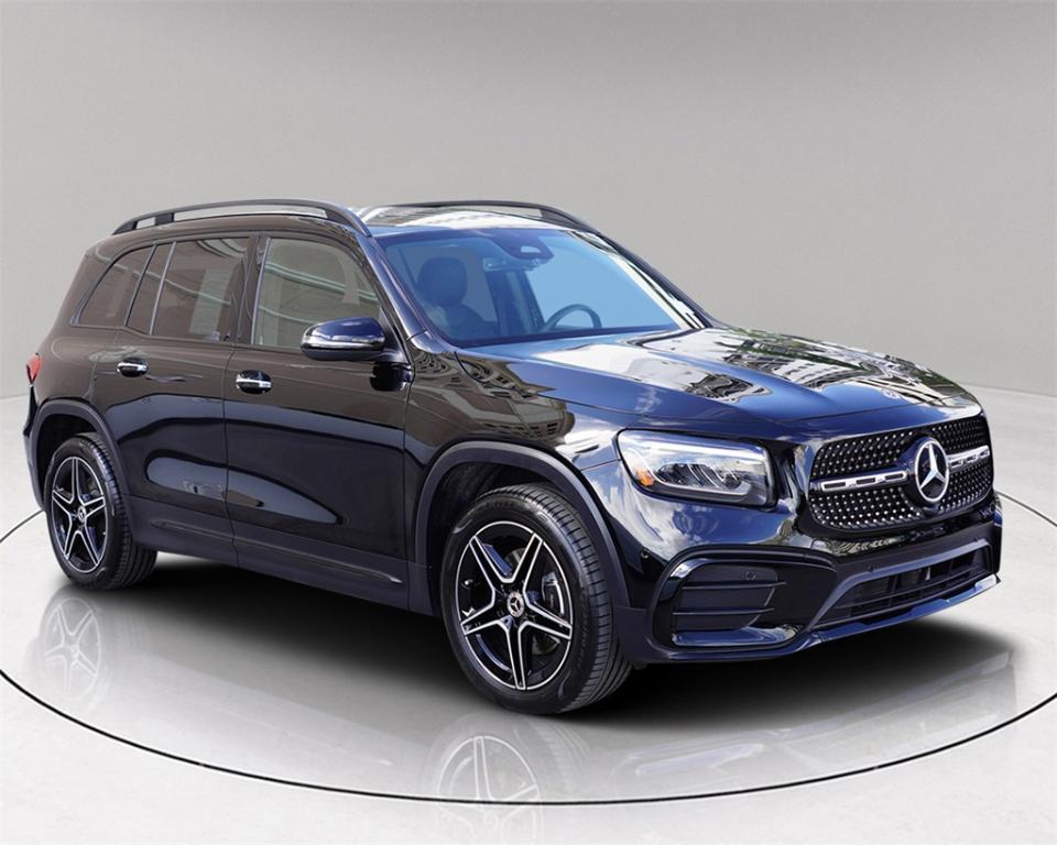 used 2024 Mercedes-Benz GLB 250 car, priced at $47,900