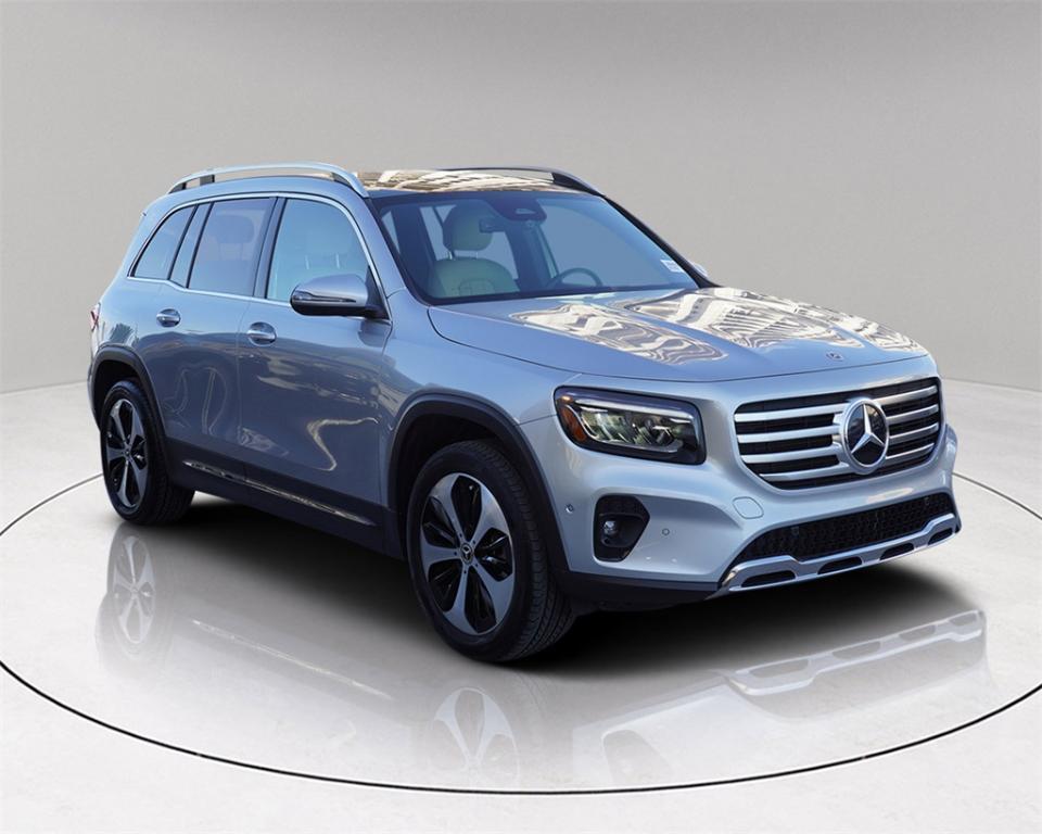 used 2024 Mercedes-Benz GLB 250 car, priced at $47,777