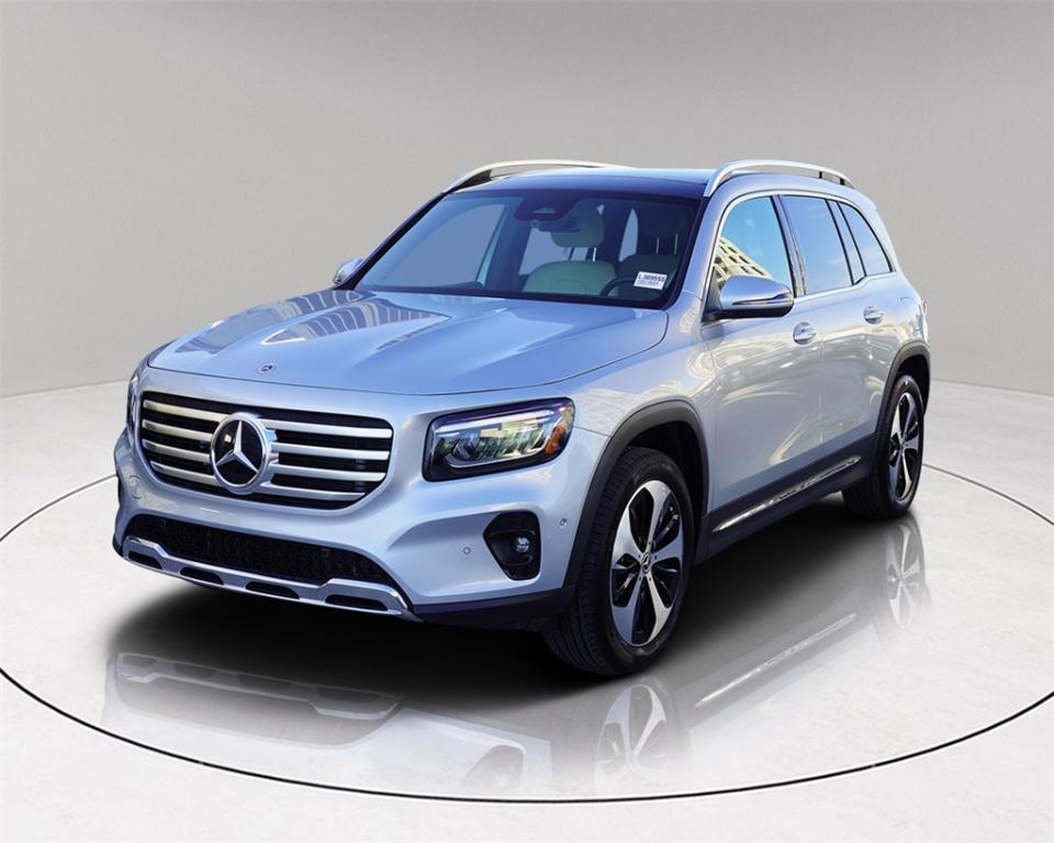 used 2024 Mercedes-Benz GLB 250 car, priced at $47,777