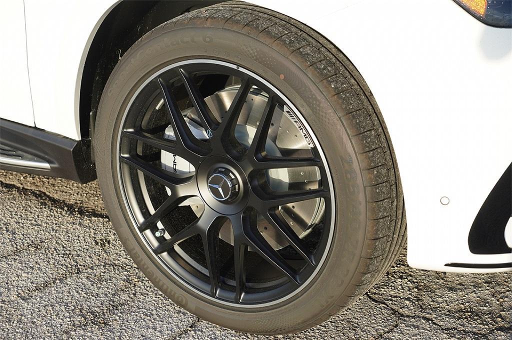 new 2025 Mercedes-Benz AMG GLE 53 car, priced at $99,654