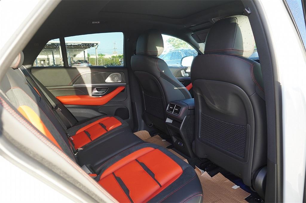 new 2025 Mercedes-Benz AMG GLE 53 car, priced at $99,654