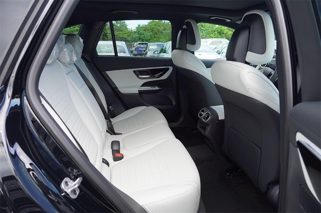 new 2026 Mercedes-Benz GLC 300 car, priced at $53,183