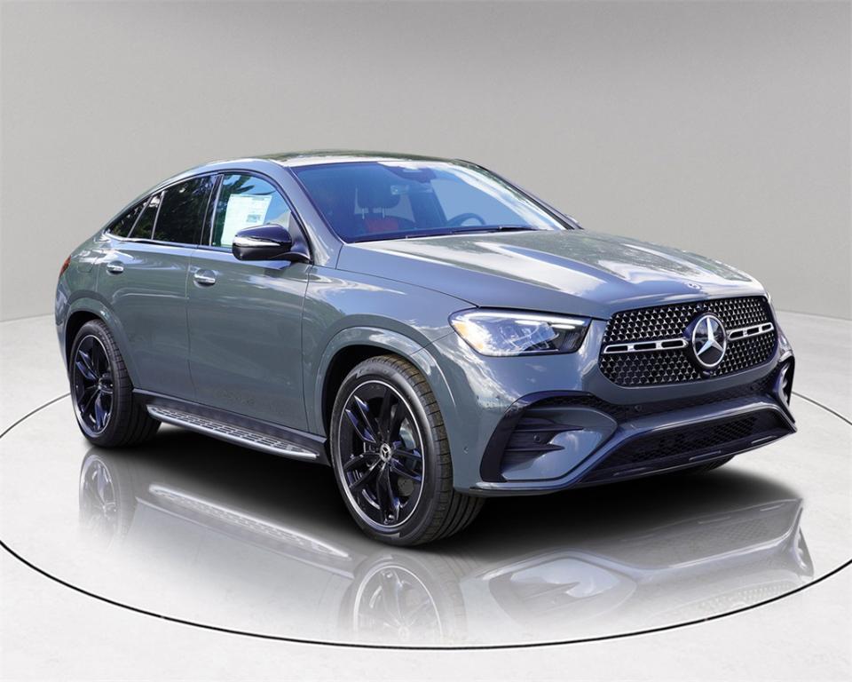 new 2025 Mercedes-Benz GLE 450 car, priced at $95,385