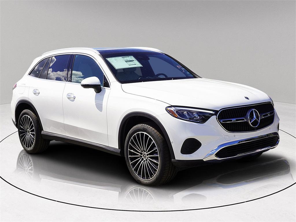 new 2025 Mercedes-Benz GLC 300 car, priced at $49,824