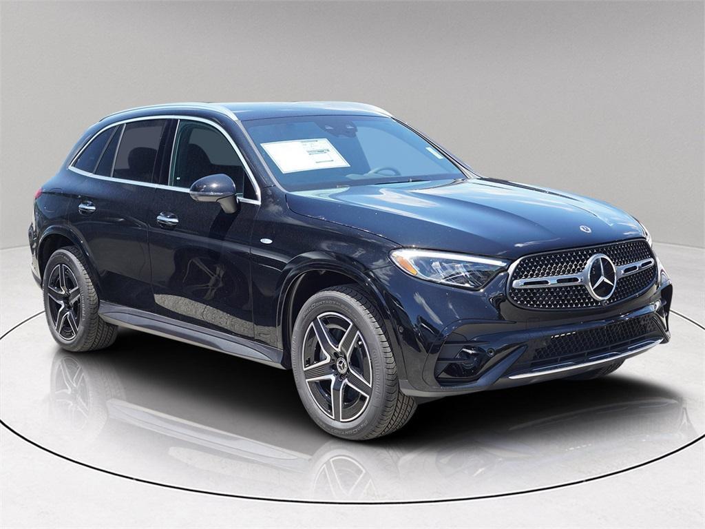 new 2025 Mercedes-Benz GLC 350e car, priced at $62,455
