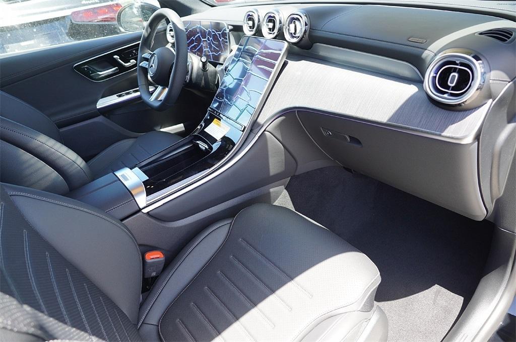 new 2025 Mercedes-Benz GLC 350e car, priced at $62,455