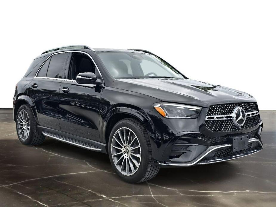 new 2024 Mercedes-Benz GLE 350 car, priced at $70,902