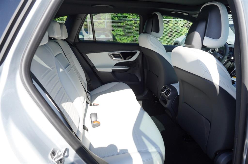 new 2026 Mercedes-Benz GLC 300 car, priced at $53,287