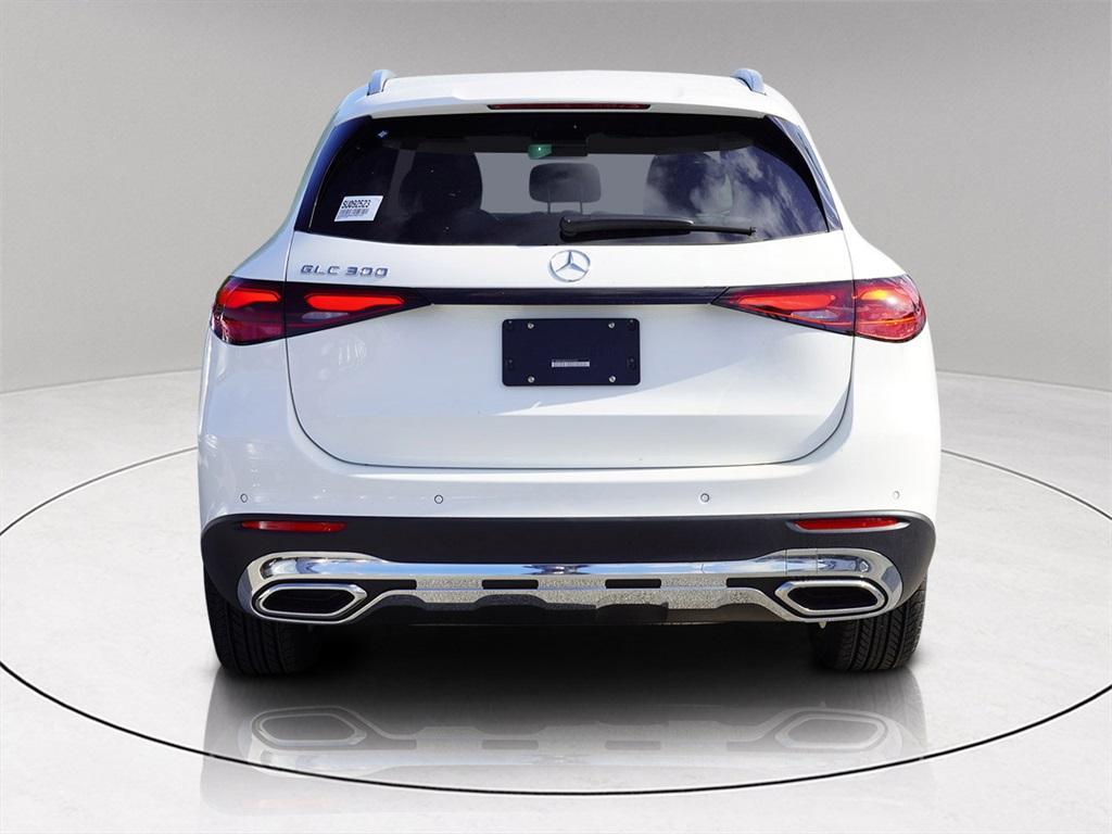 new 2025 Mercedes-Benz GLC 300 car, priced at $49,571
