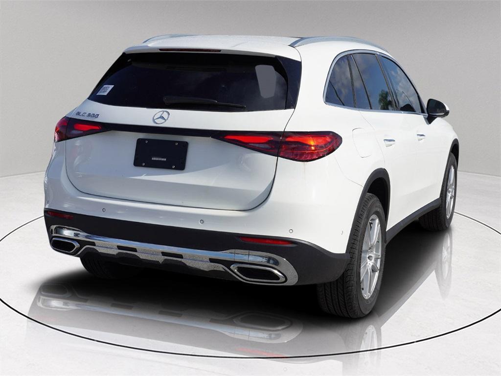 new 2025 Mercedes-Benz GLC 300 car, priced at $49,571