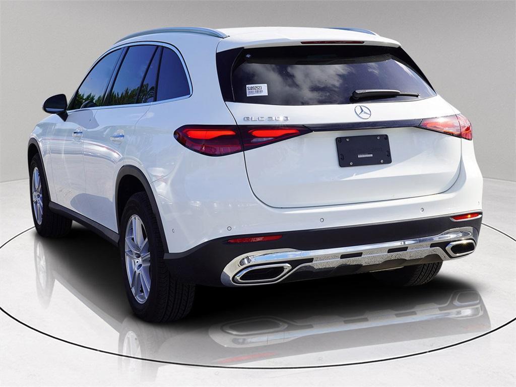 new 2025 Mercedes-Benz GLC 300 car, priced at $49,571