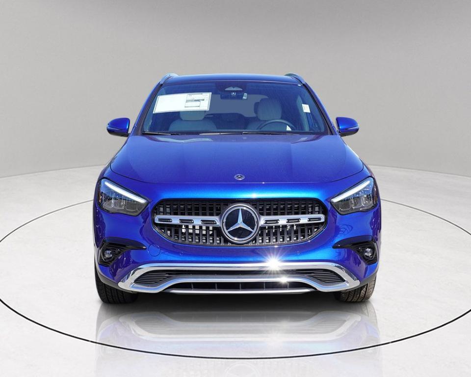 new 2025 Mercedes-Benz GLA 250 car, priced at $49,810