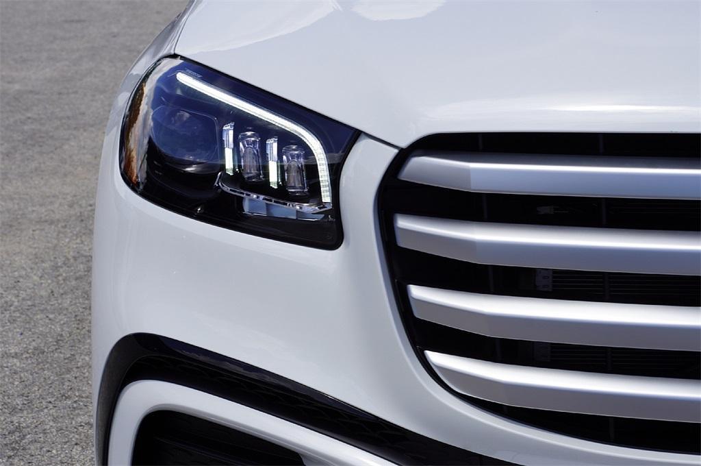 new 2026 Mercedes-Benz GLS 580 car, priced at $114,785
