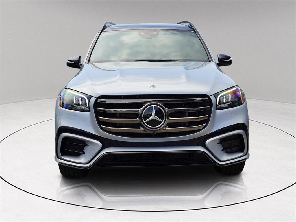 new 2025 Mercedes-Benz GLS 450 car, priced at $91,856