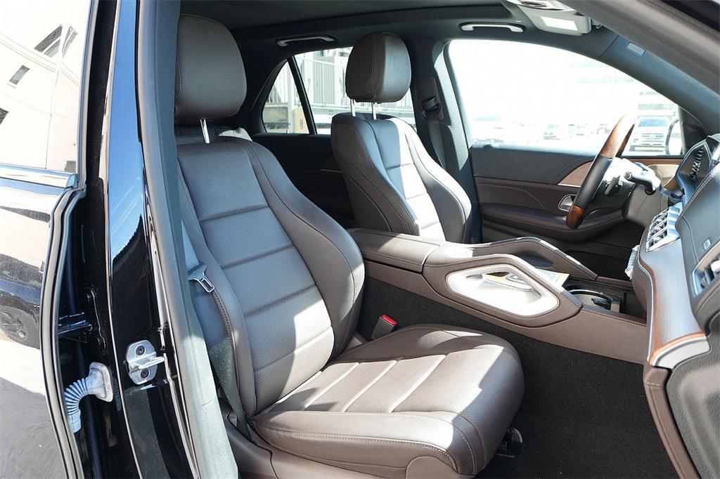 used 2023 Mercedes-Benz GLE 450 car, priced at $61,990