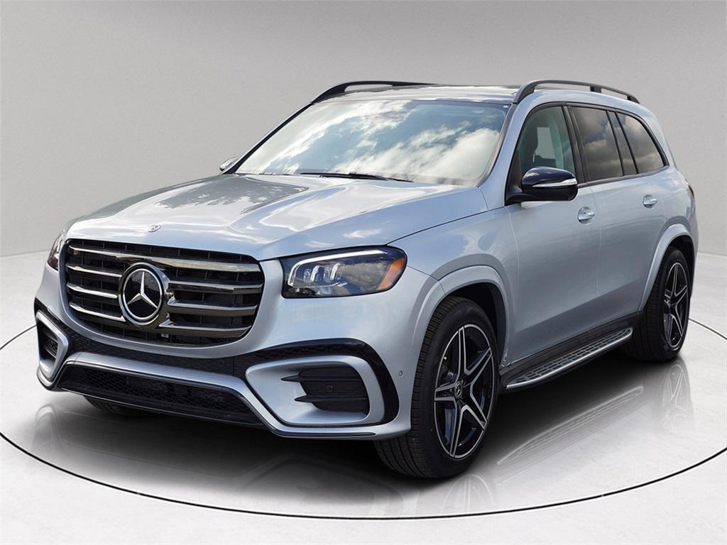 new 2025 Mercedes-Benz GLS 450 car, priced at $90,746