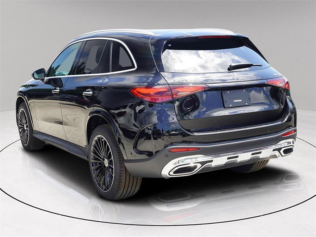 new 2025 Mercedes-Benz GLC 300 car, priced at $56,079