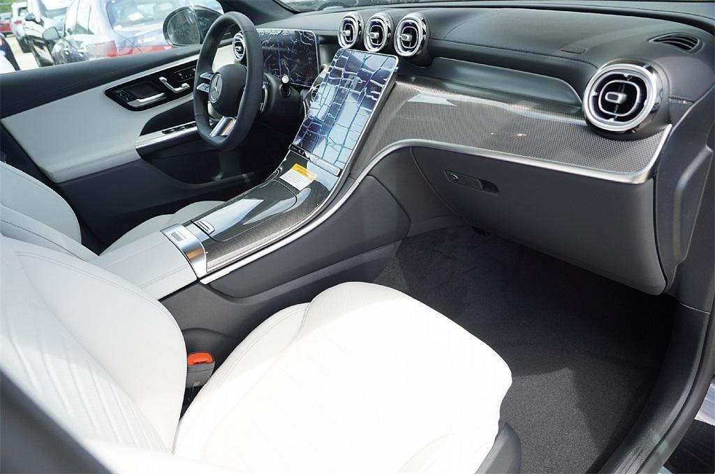 new 2025 Mercedes-Benz GLC 350e car, priced at $63,437