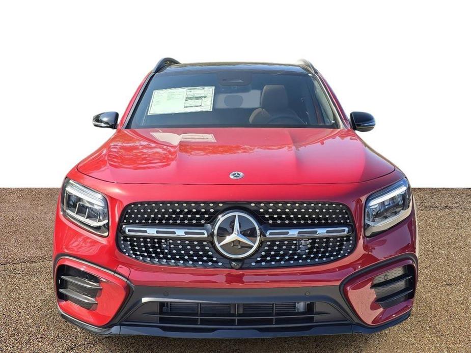 new 2024 Mercedes-Benz GLB 250 car, priced at $55,890