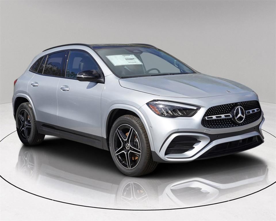 new 2025 Mercedes-Benz GLA 250 car, priced at $52,610