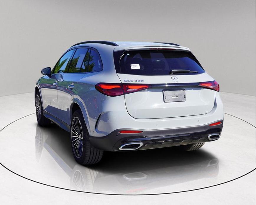 new 2025 Mercedes-Benz GLC 300 car, priced at $53,917