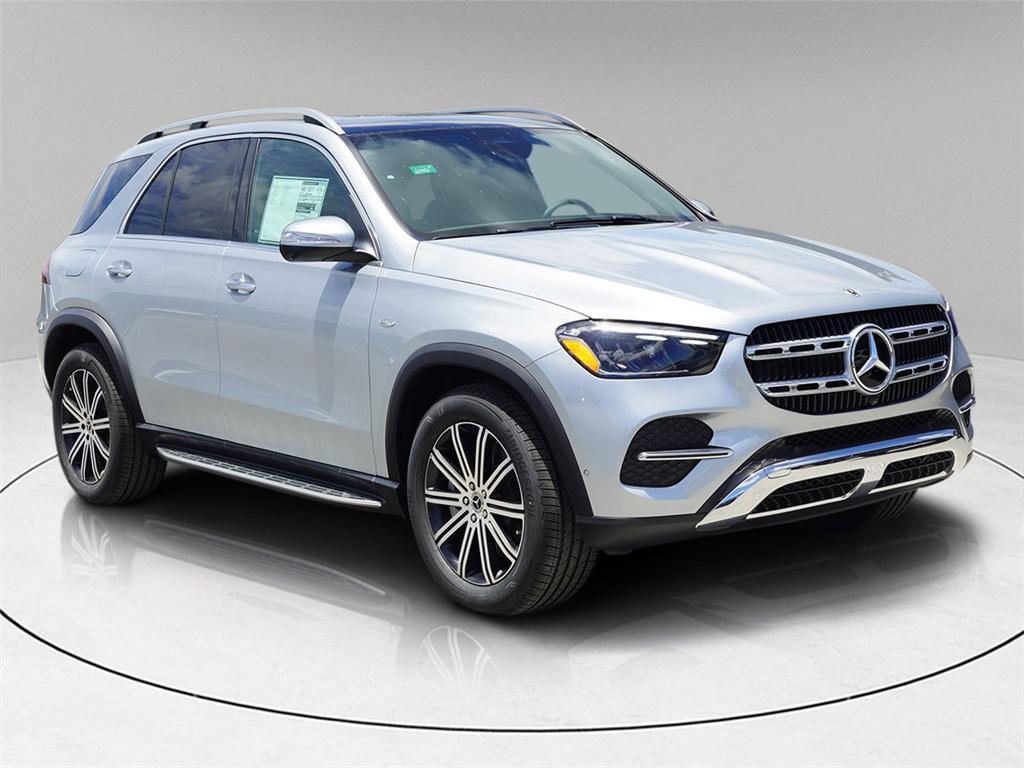 new 2025 Mercedes-Benz GLE 450e car, priced at $71,706