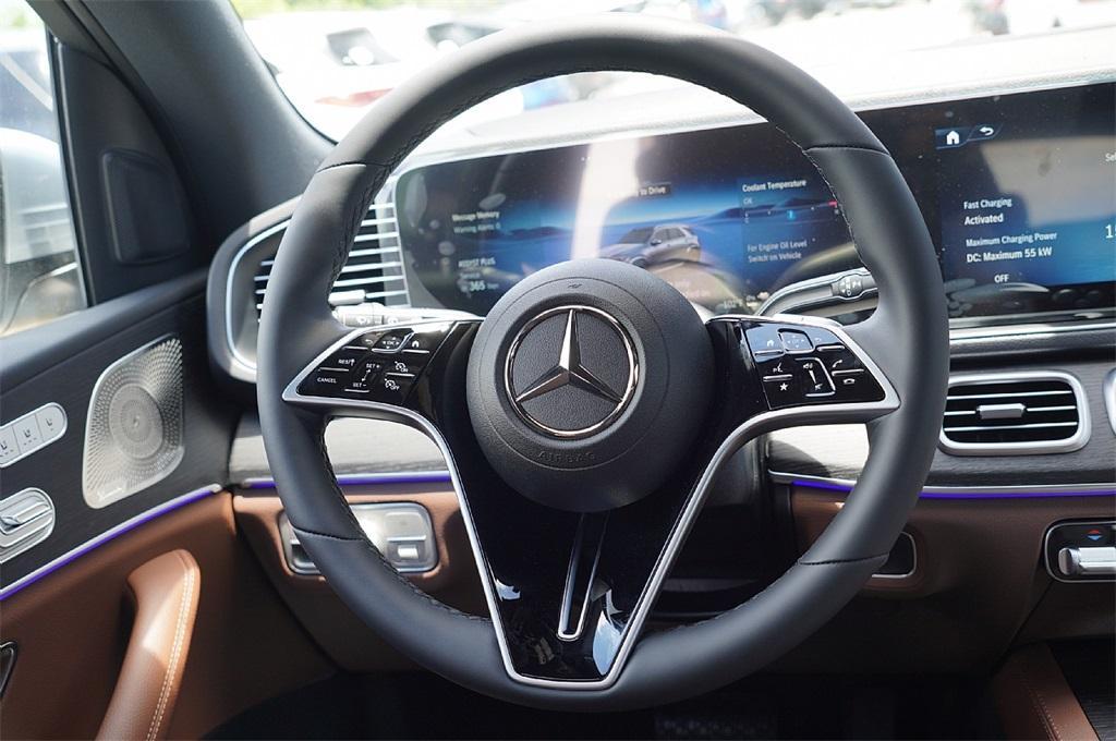 new 2025 Mercedes-Benz GLE 450e car, priced at $71,706