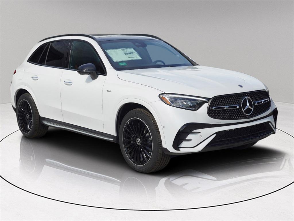 new 2025 Mercedes-Benz GLC 350e car, priced at $67,567