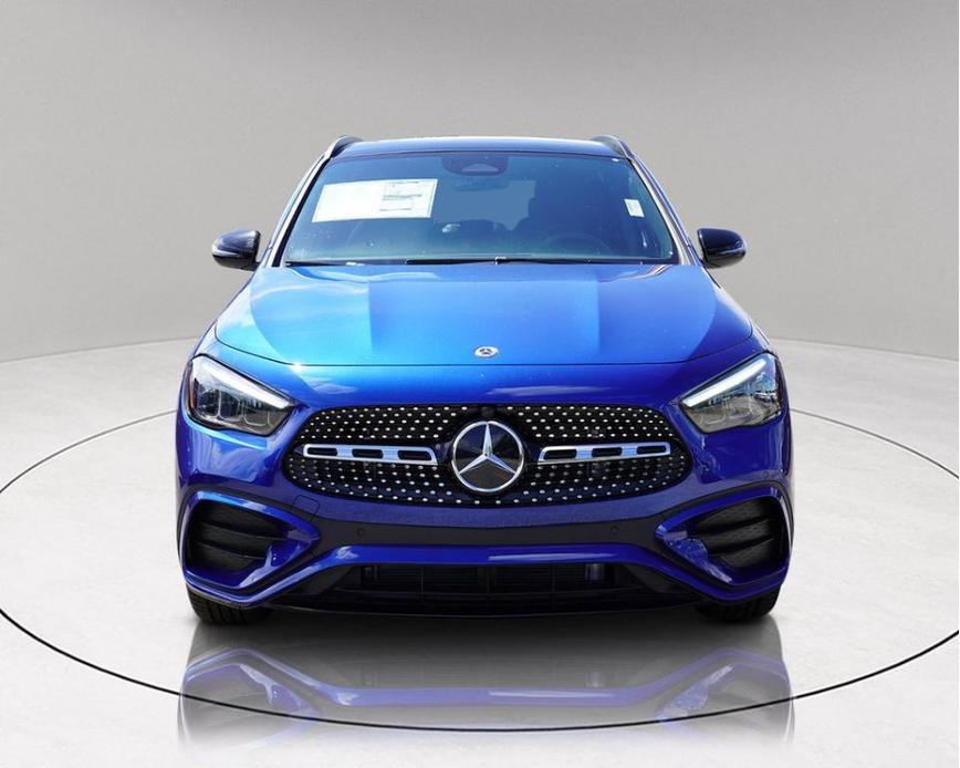 new 2025 Mercedes-Benz GLA 250 car, priced at $48,360