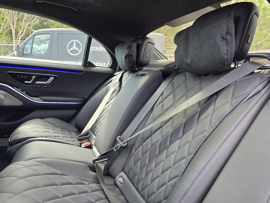 new 2024 Mercedes-Benz S-Class car, priced at $128,924