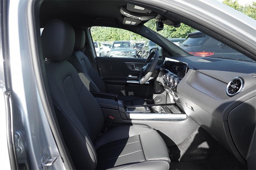 new 2026 Mercedes-Benz GLA 250 car, priced at $39,562