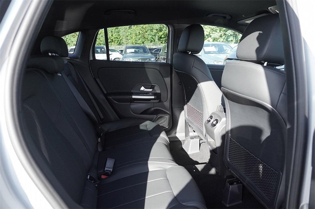 new 2026 Mercedes-Benz GLA 250 car, priced at $39,562