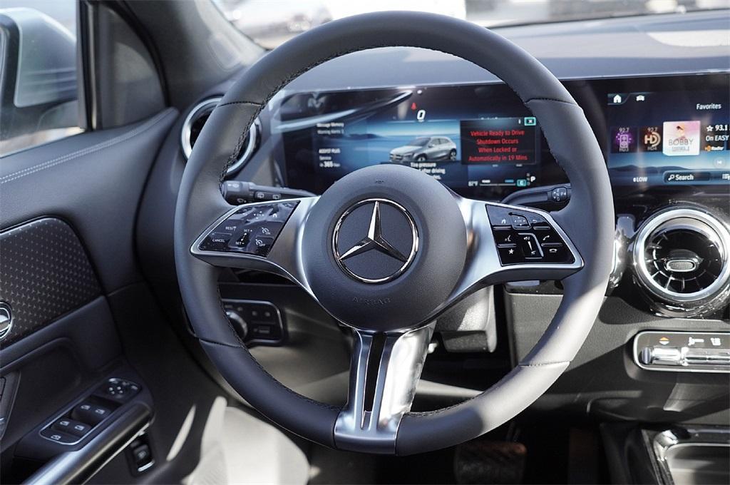new 2026 Mercedes-Benz GLA 250 car, priced at $39,562